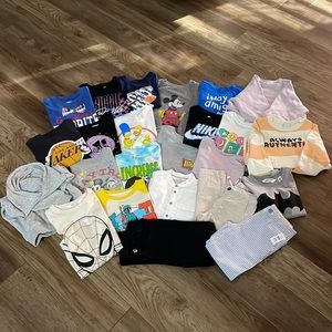 Boys Bundle Size 5-6 Zara,Gap,Nike,Adidas,Von Maur, H&M,Disney,Old Navy&Vans